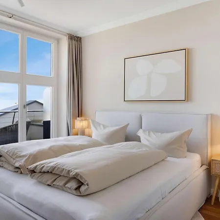 Entire Luxury Flat With Sea View Pool Sauna * Sellin (Rugen)