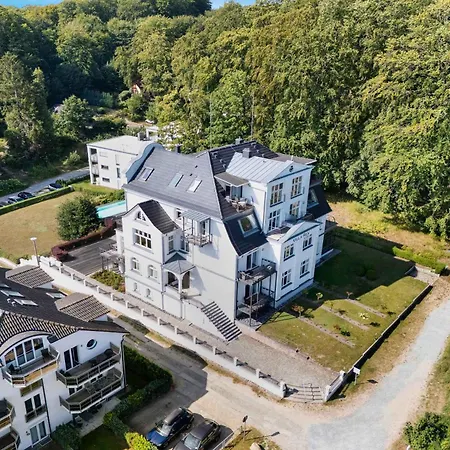 Apartment Entire Luxury Flat With Sea View Pool Sauna