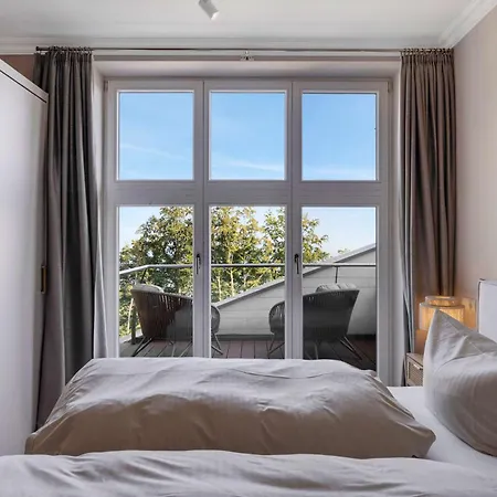 Apartment Entire Luxury Flat With Sea View Pool Sauna *